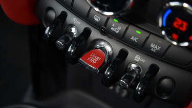 MINI Hatchback buttons