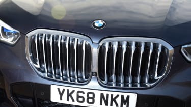 BMW X5 grille