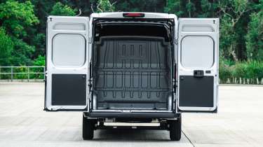 Vauxhall Movano Electric - cargo bay