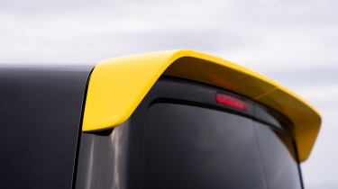 Fiat Scudo Onyx - rear wing