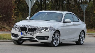 BMW 2 Series facelift spy shot