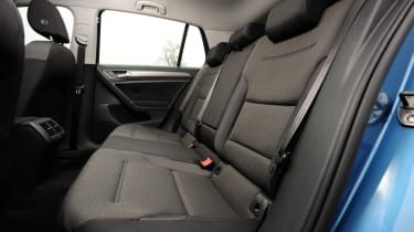VW Golf 1.6 TDI SE rear seats