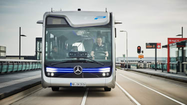 Mercedes-Benz Future Bus - front