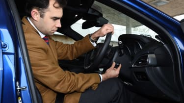 Jaguar XE Long term test - steering column adjust