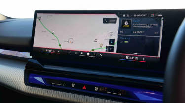 BMW i5 - sat-nav screen