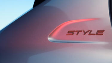Peugeot 208 Style - rear quarter badging