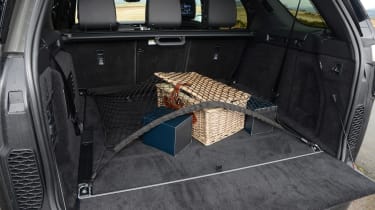 Land Rover Discovery - boot