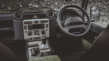 Land Rover Defender Works V8 Islay Edition - dash