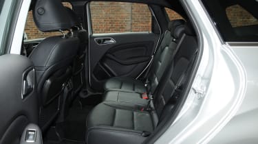 Mercedes B200 4MATIC Rear seats