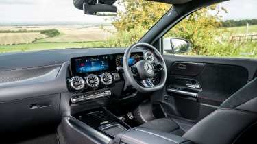 Mercedes GLA - interior