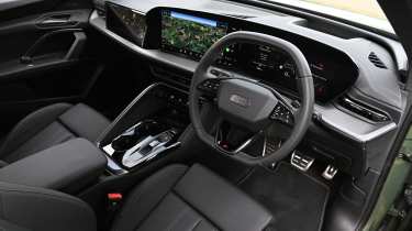 Audi Q5 - interior