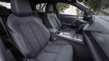 Vauxhall Astra - front seats