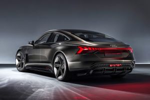 Audi e-tron GT concept - rear static studio