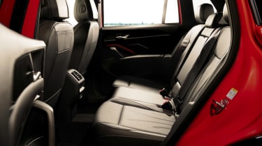 Volkswagen Tiguan - rear seats