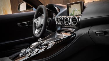 Mercedes-AMG GT C Roadster 2017 - interior 2