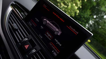 Audi RS7 Performance - drive select