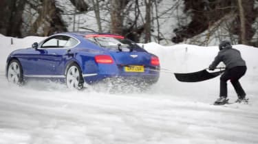 Bentley ski joring