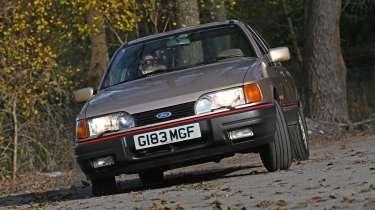 Ford Sierra - front action