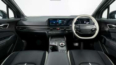Kia Sportage - interior