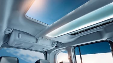 Vauxhall Combo Life Electric - panoramic roof