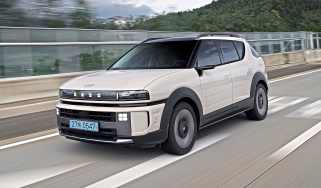 Hyundai Nexo - front tracking