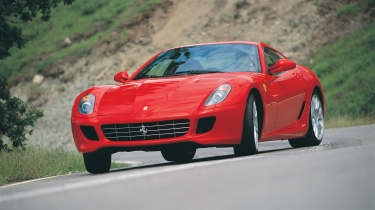 Ferrari 599 - front tracking