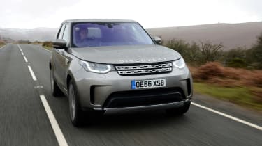 Land Rover Discovery - front tracking