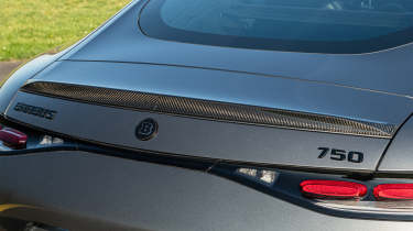 BRABUS 750 GT - spoiler and badging