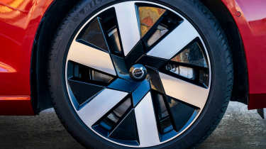 Volvo V60 - wheel