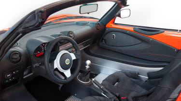 Lotus Elise Cup 250 interior