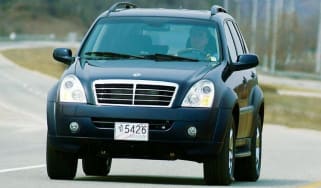 Front view of SsangYong Rexton II