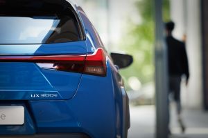 Lexus UX 300e - rear detail