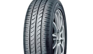 Yokohama BluEarth AE-01 eco tyre