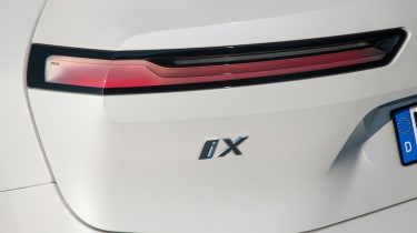 BMW iX - rear light