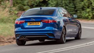 Jaguar XE P250 - rear