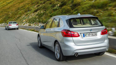 BMW 225xe - rear