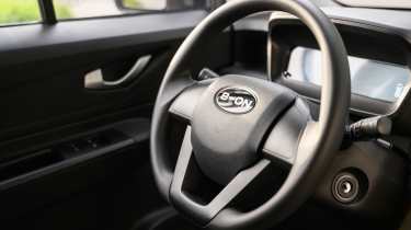 B-ON Pelkan - steering wheel