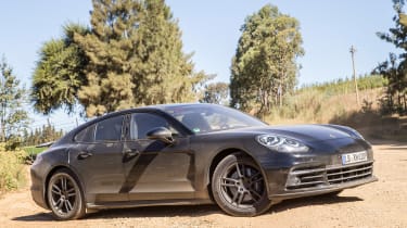 Porsche Panamera ride - static
