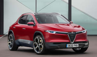 Alfa Romeo baby SUV - front (watermarked)