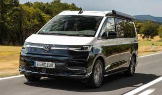 Volkswagen California - front