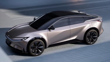Toyota Sport Crossover Concept - front static