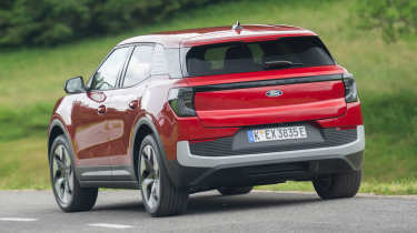 Ford Explorer 2024 - rear action