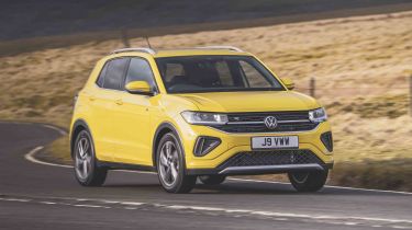 Volkswagen T-Cross - front cornering