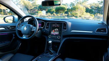 Renault Megane 2016 silver - interior