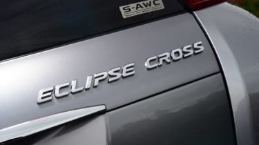 Mitsubishi Eclipse Cross Black Connected - Eclipse Cross badge
