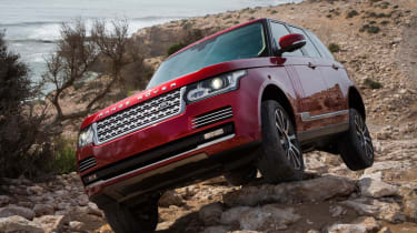 Range Rover front three-quarters