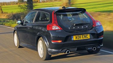 Volvo C30 rear tracking