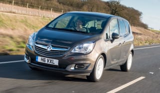 Vauxhall Meriva action