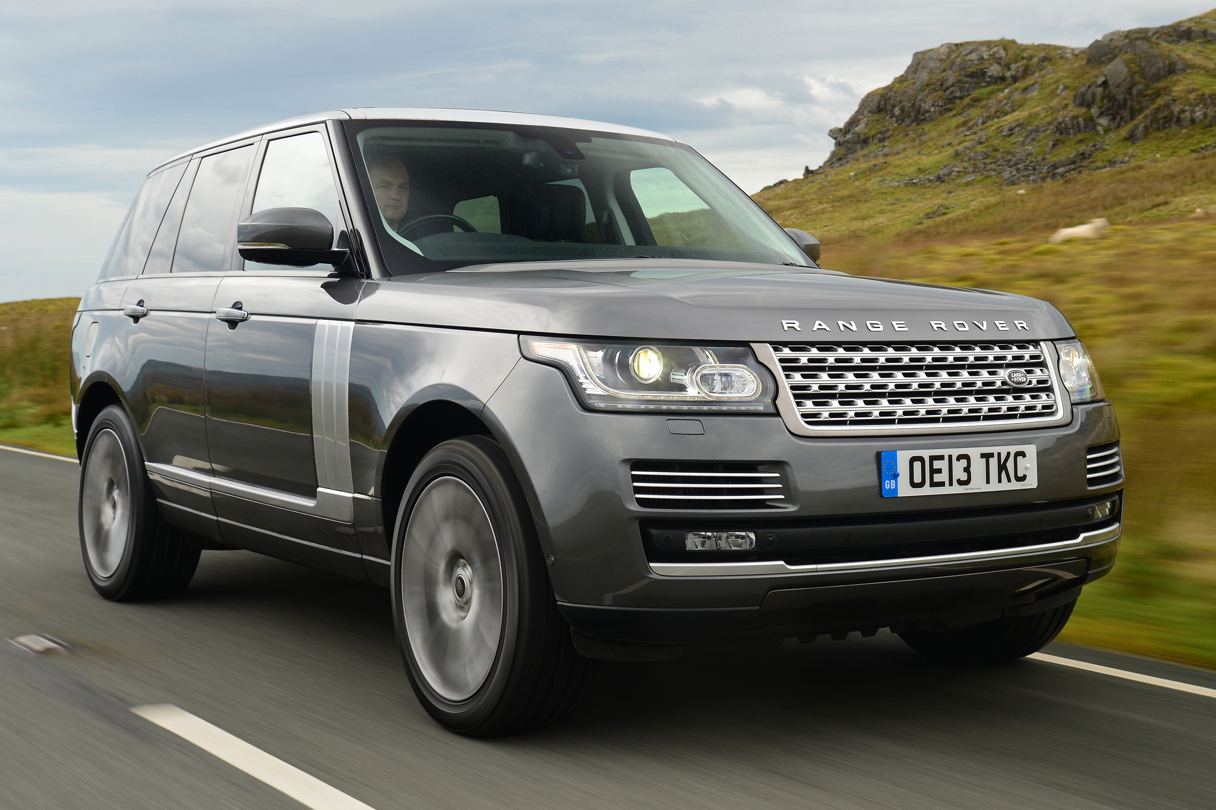 Range Rover: £30k plus - Best cheap 4x4s | Auto Express