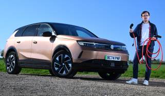 Vauxhall Grandland Electric GS - header